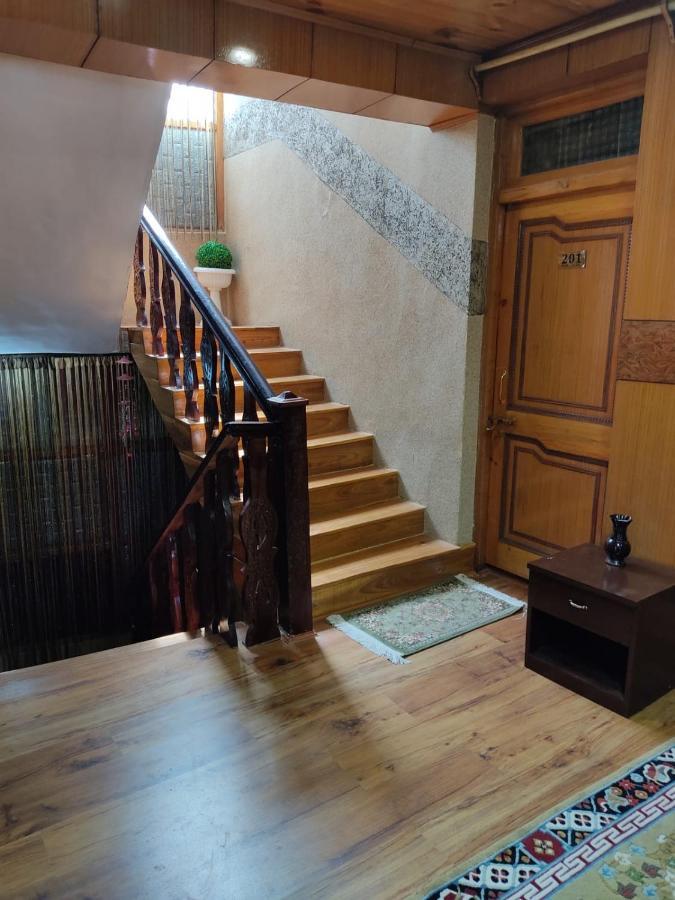 Paradise Leh Residency Bagian luar foto