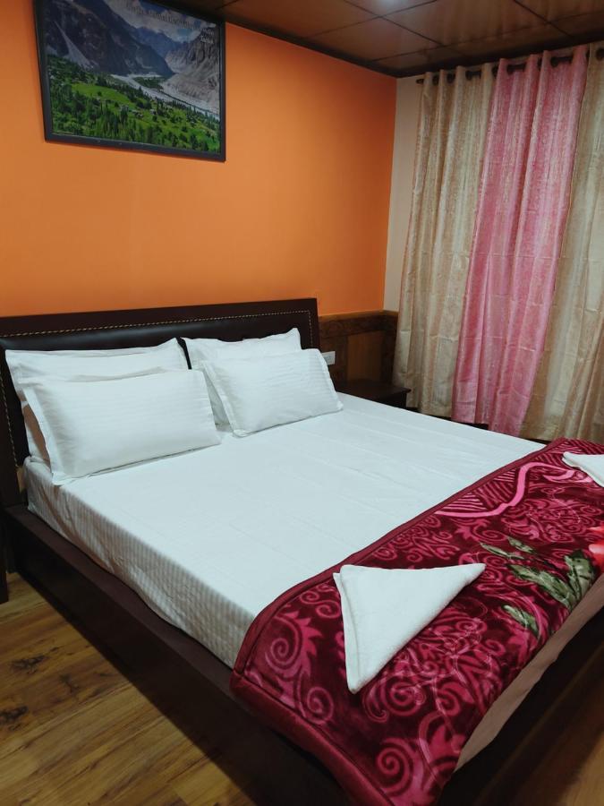 Paradise Leh Residency Bagian luar foto